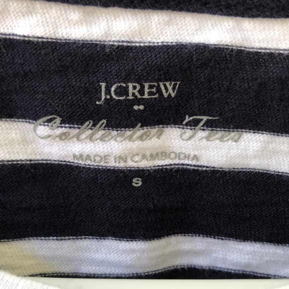 J. Crew Floral Embroidered Collector’s Tee 💐 - Picture 4 of 5